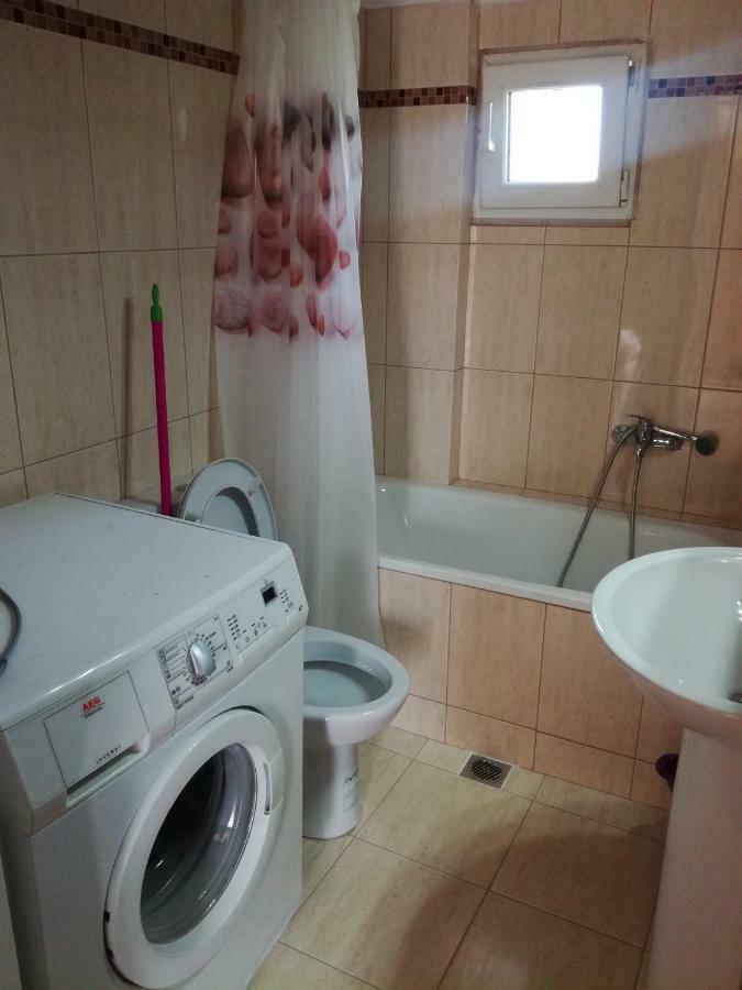 Jordan'S 4Th Appartment At نيا ميشانيونا المظهر الخارجي الصورة