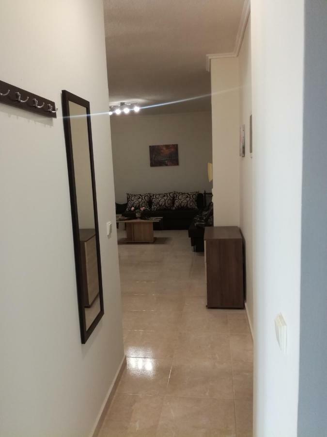 Jordan'S 4Th Appartment At نيا ميشانيونا المظهر الخارجي الصورة